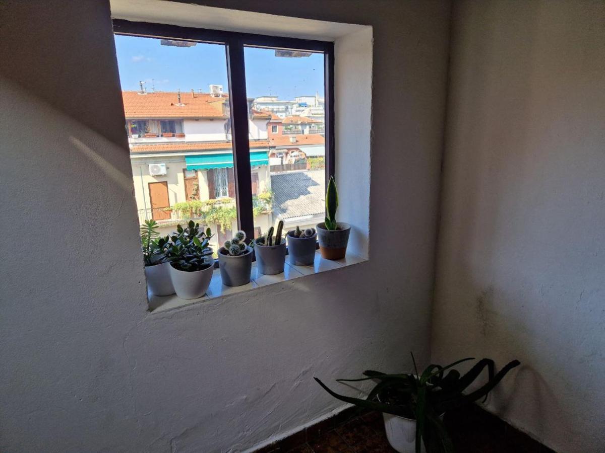 Into The World Apartment Milano Exterior foto